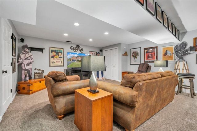 5255 Dresden CIR, Roanoke, VA 24012