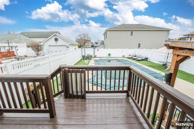 133 Forest Avenue, Lyndhurst, NJ 07071