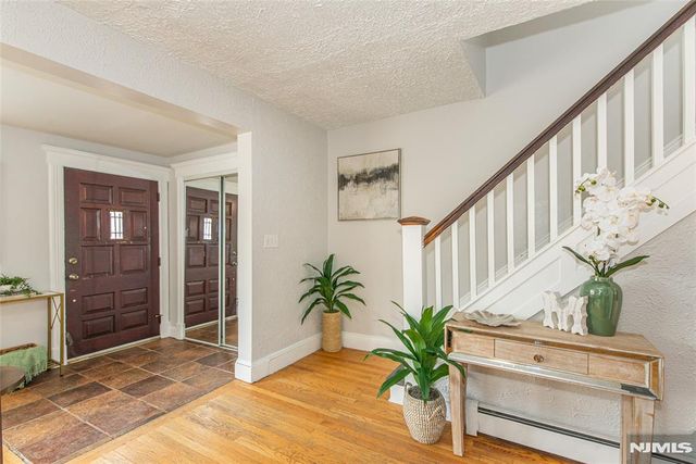 133 Forest Avenue, Lyndhurst, NJ 07071