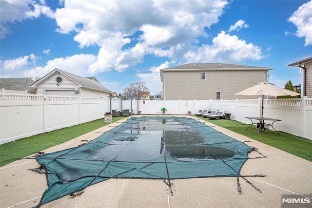 133 Forest Avenue, Lyndhurst, NJ 07071