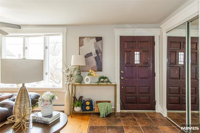 133 Forest Avenue, Lyndhurst, NJ 07071