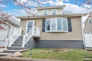 133 Forest Avenue, Lyndhurst, NJ 07071