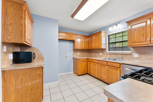 311 E 9th Street, Ferris, TX 75125