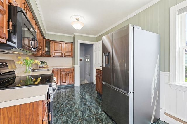 18 Roland Baxter Rd, North Attleboro, MA 02760