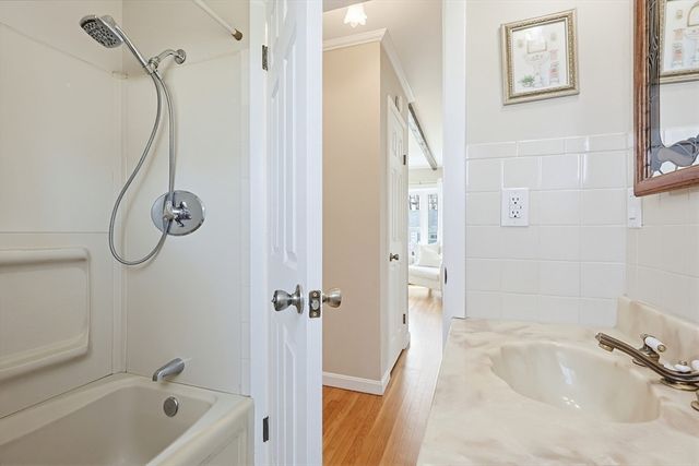 18 Roland Baxter Rd, North Attleboro, MA 02760