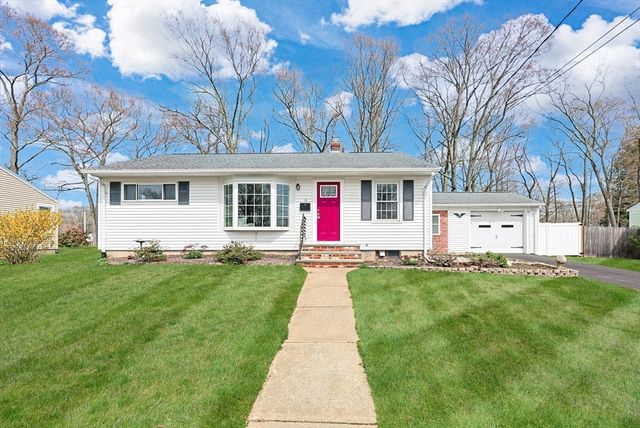 18 Roland Baxter Rd, North Attleboro, MA 02760