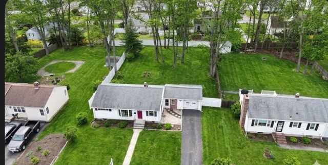 18 Roland Baxter Rd, North Attleboro, MA 02760