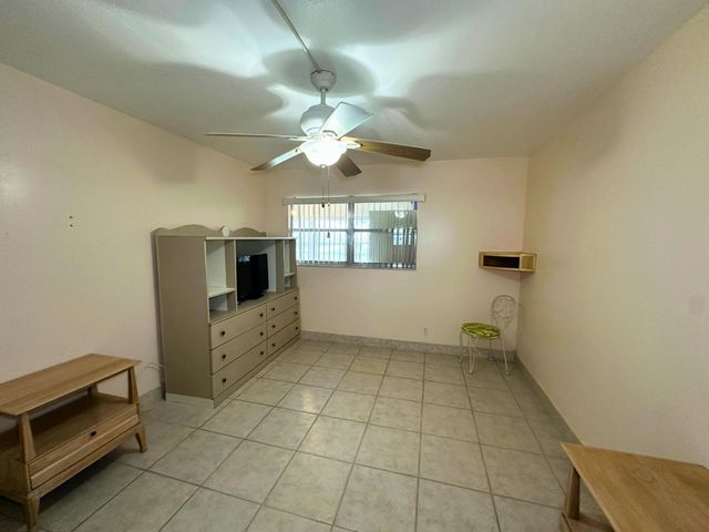 337 Saxony H Way 337, Delray Beach, FL 33446