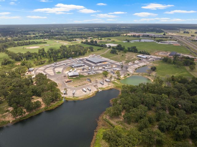 50 CR 3227 Unit 88, Mt Pleasant, TX 75455