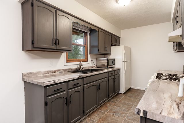 4420 HARVEST Trail, Loves Park, IL 61111