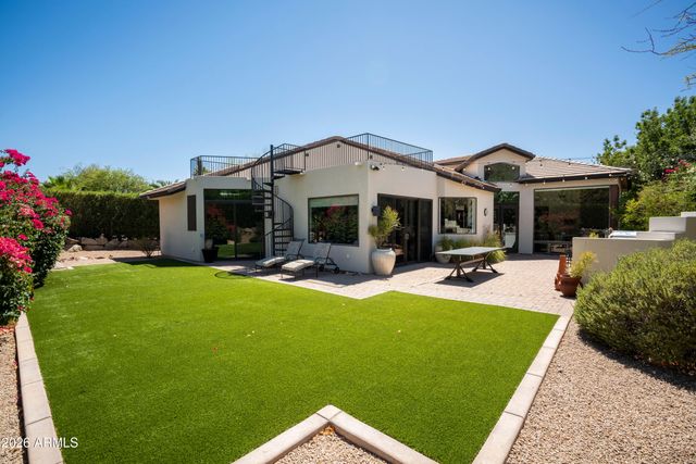 4538 E VERMONT Avenue N, Phoenix, AZ 85018