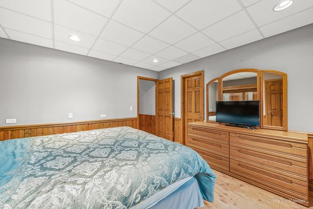 655 Oakview Drive, Algonquin, IL 60102