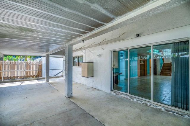 243 NE 212th Terrace, Miami, FL 33179
