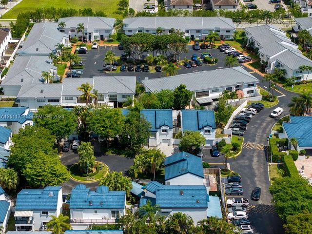 243 NE 212th Terrace, Miami, FL 33179