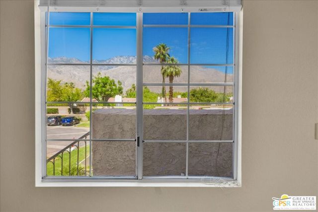 505 S Farrell Drive G42, Palm Springs, CA 92264