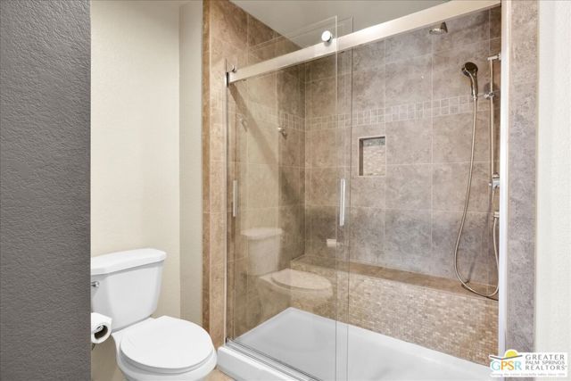 505 S Farrell Drive G42, Palm Springs, CA 92264