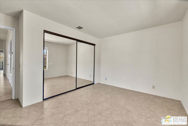 505 S Farrell Drive G42, Palm Springs, CA 92264