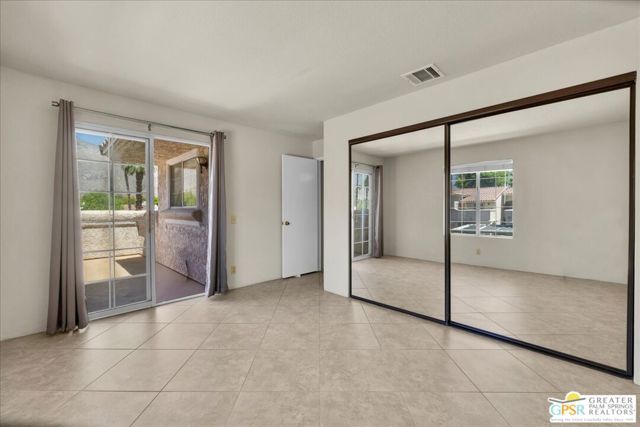 505 S Farrell Drive G42, Palm Springs, CA 92264