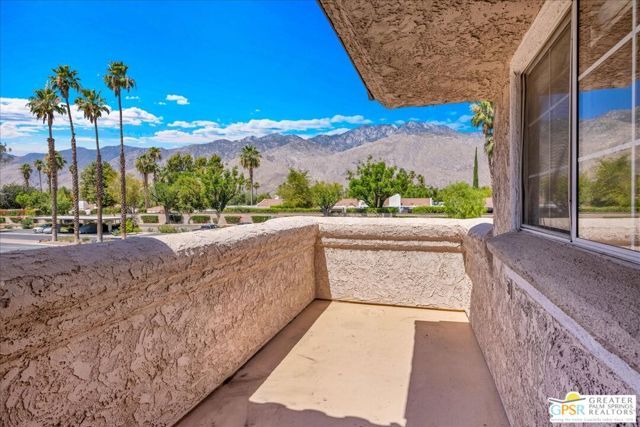 505 S Farrell Drive G42, Palm Springs, CA 92264