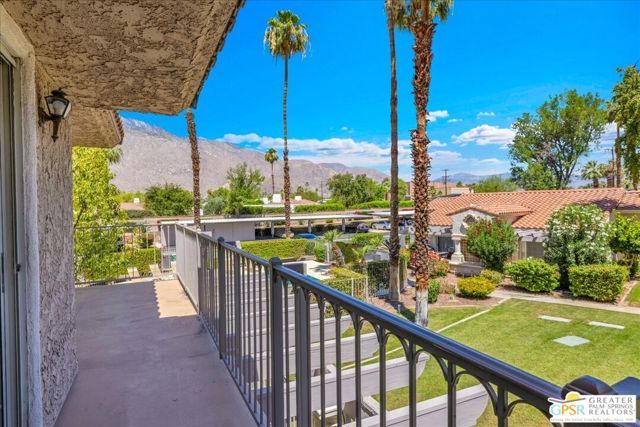 505 S Farrell Drive G42, Palm Springs, CA 92264