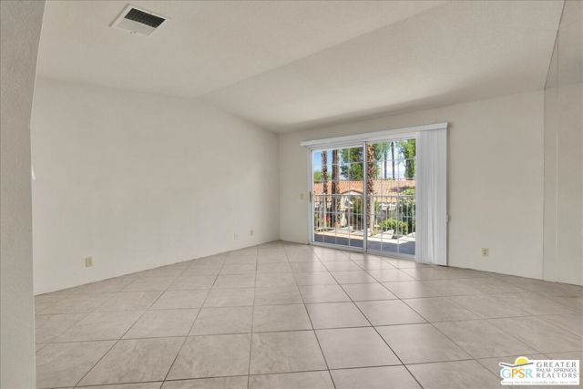 505 S Farrell Drive G42, Palm Springs, CA 92264