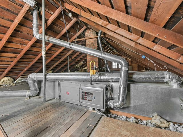 2015 E Nora Ave, Spokane, WA 99207