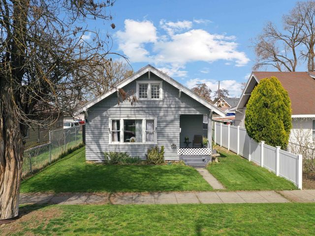 2015 E Nora Ave, Spokane, WA 99207