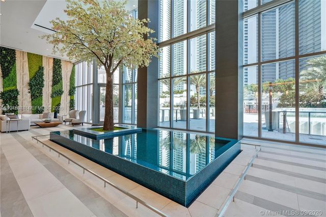 851 NE 1st Ave 3203, Miami, FL 33132