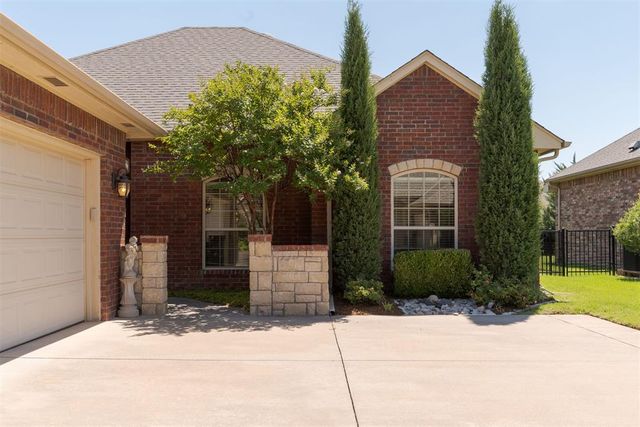 10228 Bald Cypress Drive, Oklahoma City, OK 73120