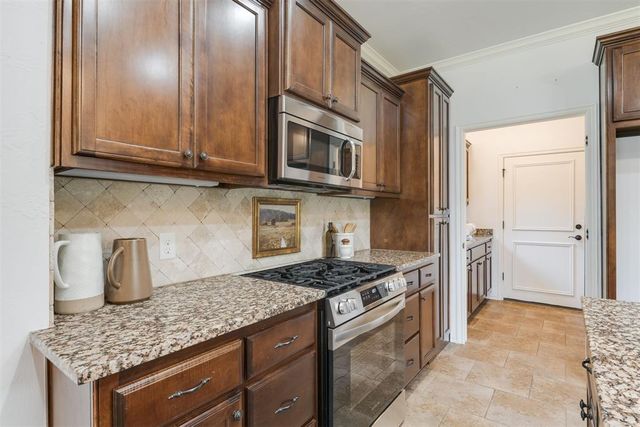 10228 Bald Cypress Drive, Oklahoma City, OK 73120