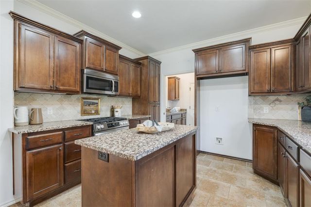 10228 Bald Cypress Drive, Oklahoma City, OK 73120