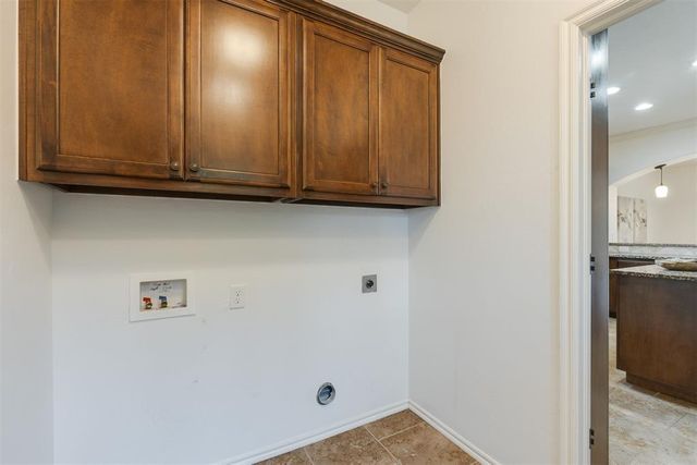 10228 Bald Cypress Drive, Oklahoma City, OK 73120