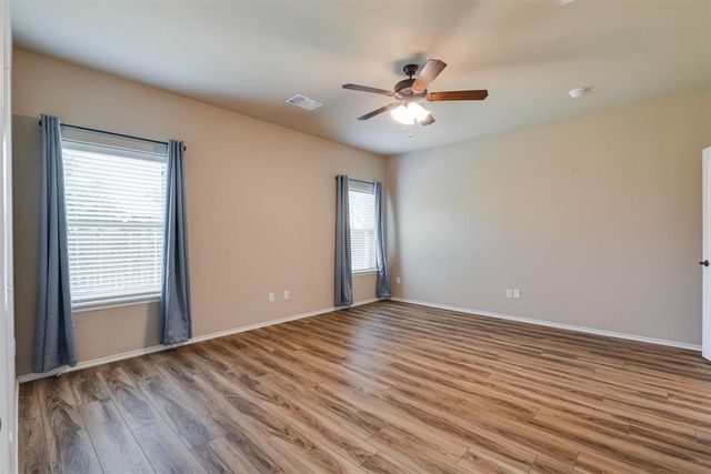 10228 Bald Cypress Drive, Oklahoma City, OK 73120
