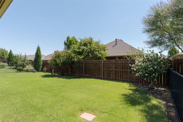 10228 Bald Cypress Drive, Oklahoma City, OK 73120