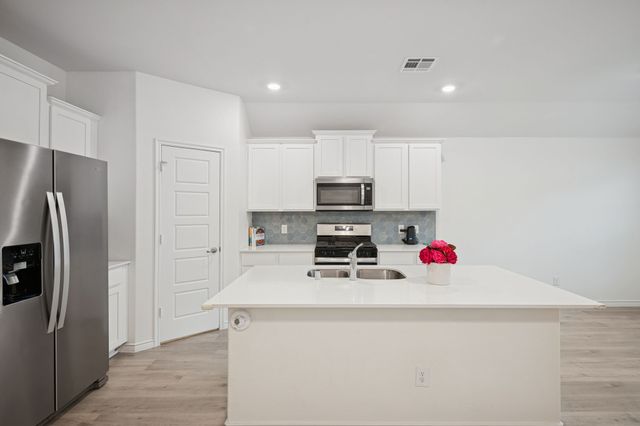 907 Marigold Street, Princeton, TX 75407