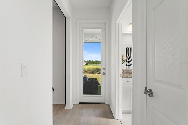 5945 NEWBERRY PINES AVENUE, Wesley Chapel, FL 33545