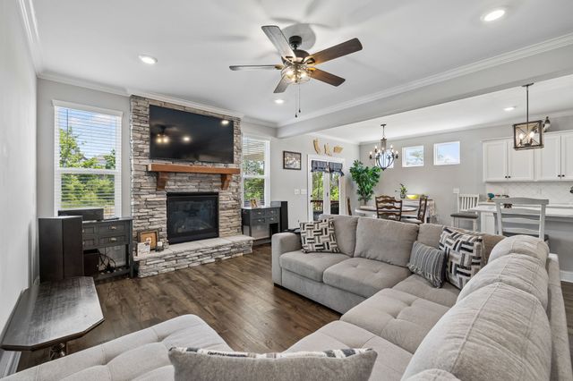 312 Rawling Ln, Gallatin, TN 37066