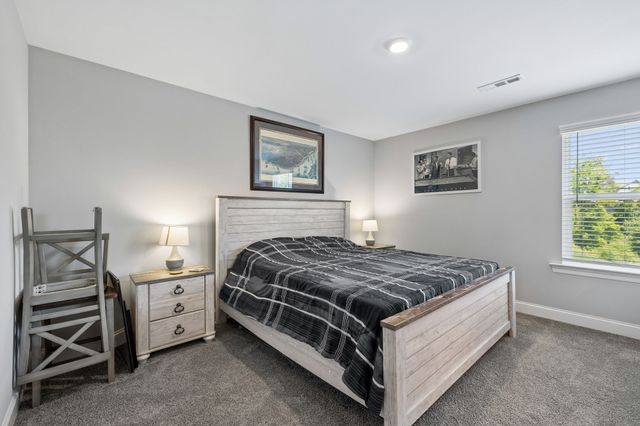 312 Rawling Ln, Gallatin, TN 37066