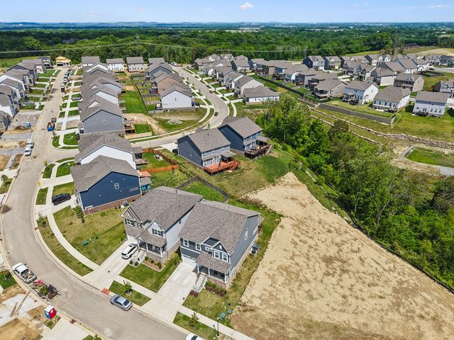 312 Rawling Ln, Gallatin, TN 37066