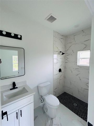 239 GREENBRIER AVENUE NW, Palm Bay, FL 32907