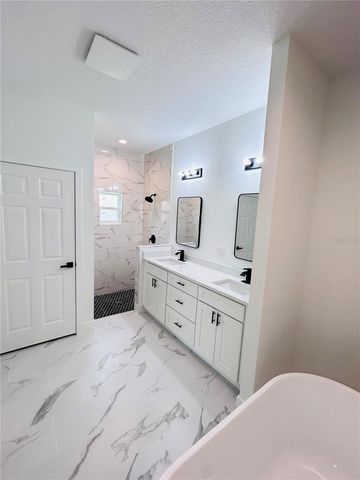 239 GREENBRIER AVENUE NW, Palm Bay, FL 32907