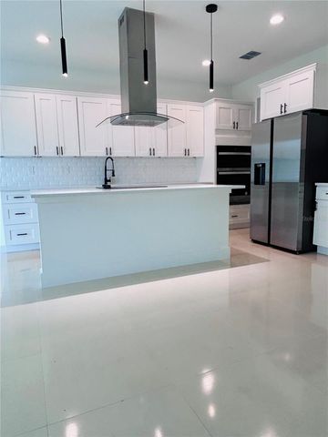 239 GREENBRIER AVENUE NW, Palm Bay, FL 32907