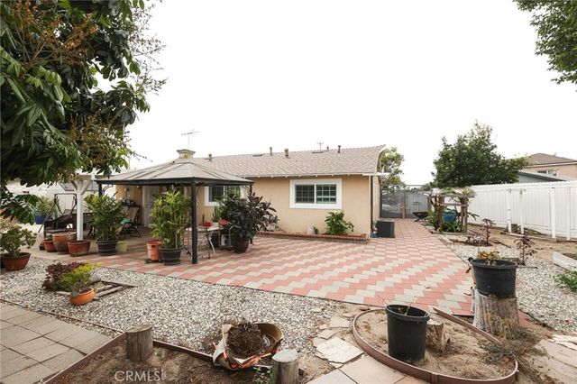 821 S Corta, Santa Ana, CA 92704