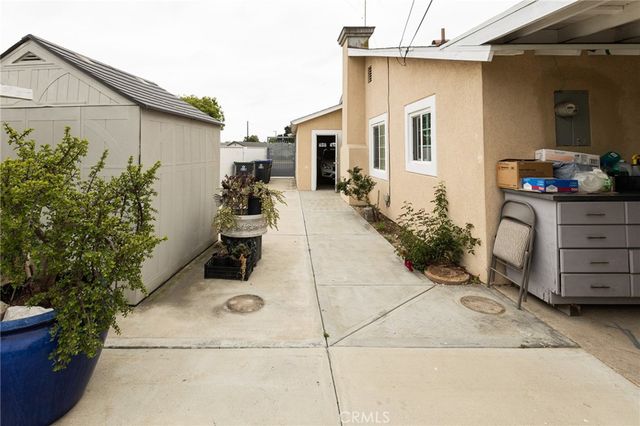 821 S Corta, Santa Ana, CA 92704