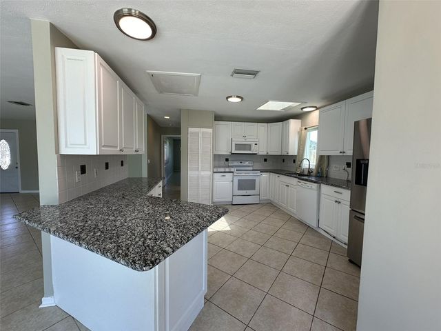 835 CONREID DRIVE NE, Port Charlotte, FL 33952