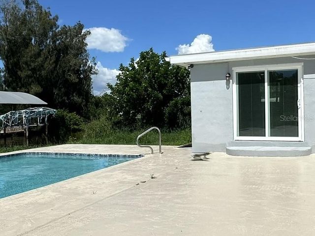 835 CONREID DRIVE NE, Port Charlotte, FL 33952