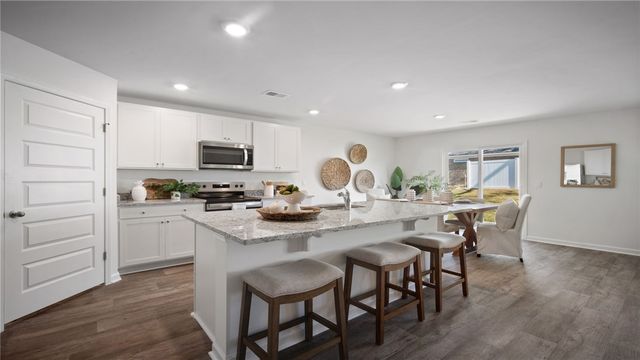 110 Laguna Way, Brunswick, GA 31525