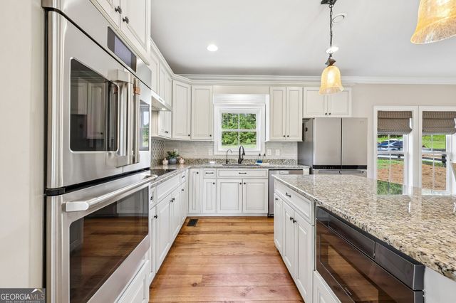 109 Etowah Downs Court, Ball Ground, GA 30107