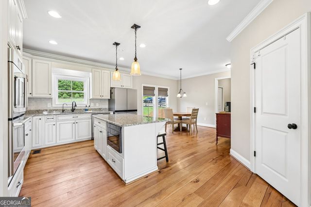 109 Etowah Downs Court, Ball Ground, GA 30107