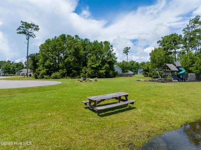 286 Marsh Haven Drive, Sneads Ferry, NC 28460